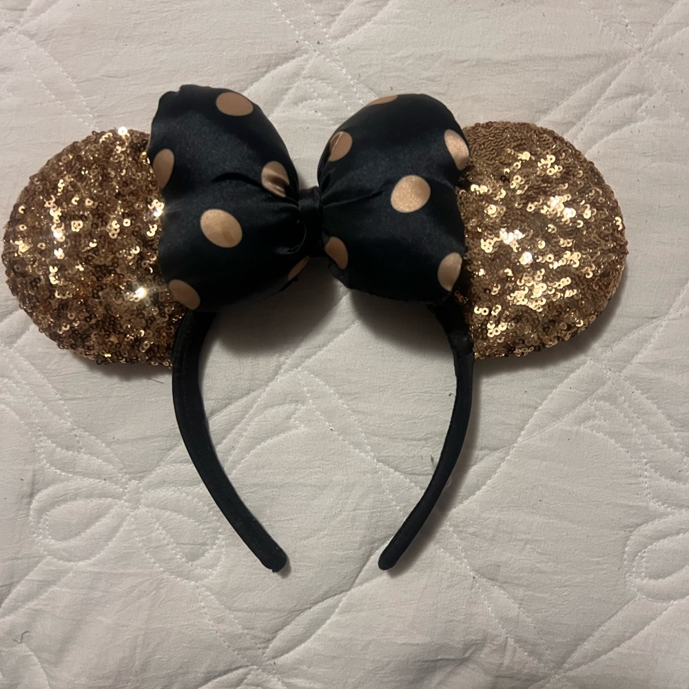 Disney Black and Gold Sequin Ears